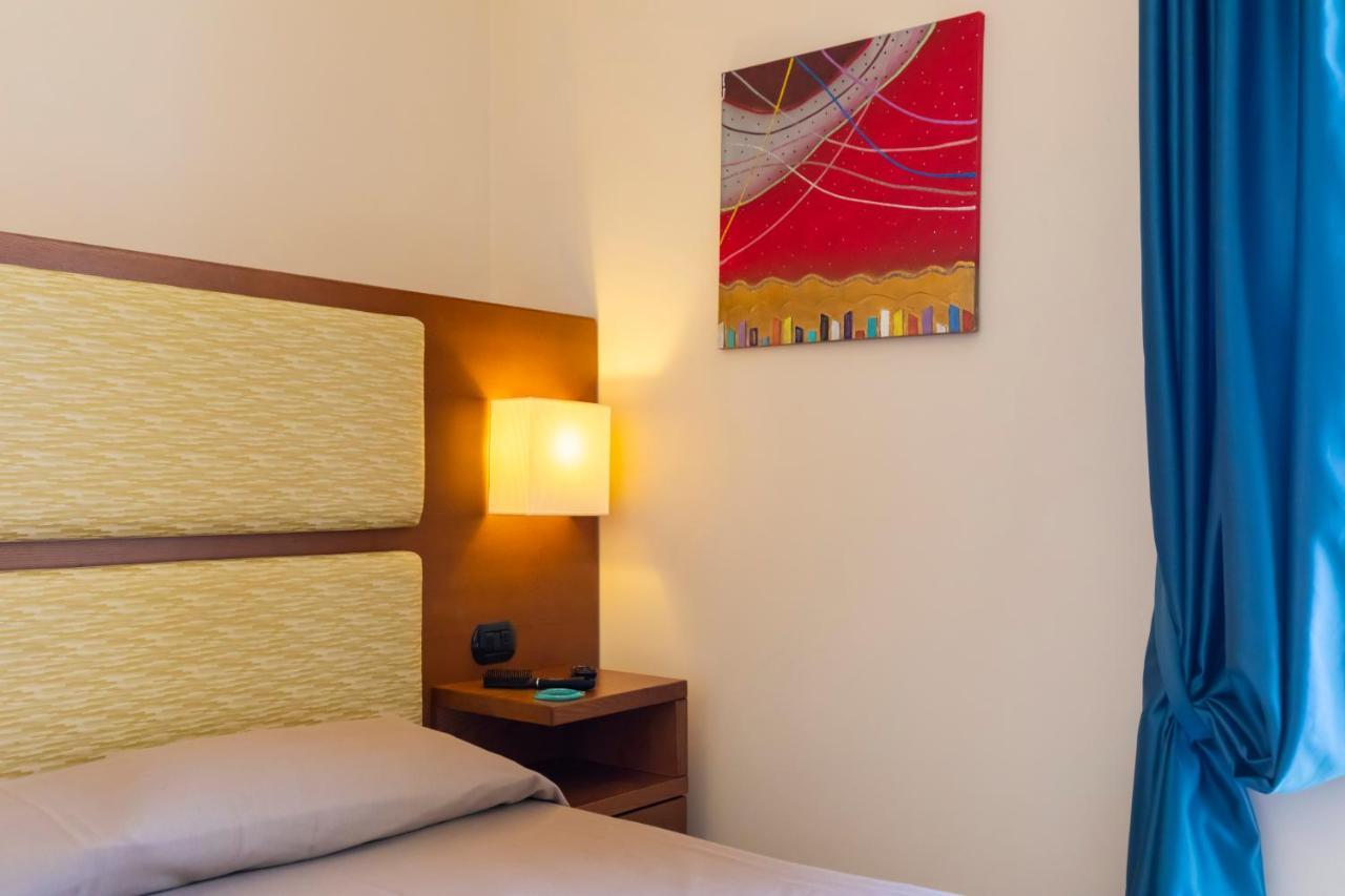 Tropis Hotel