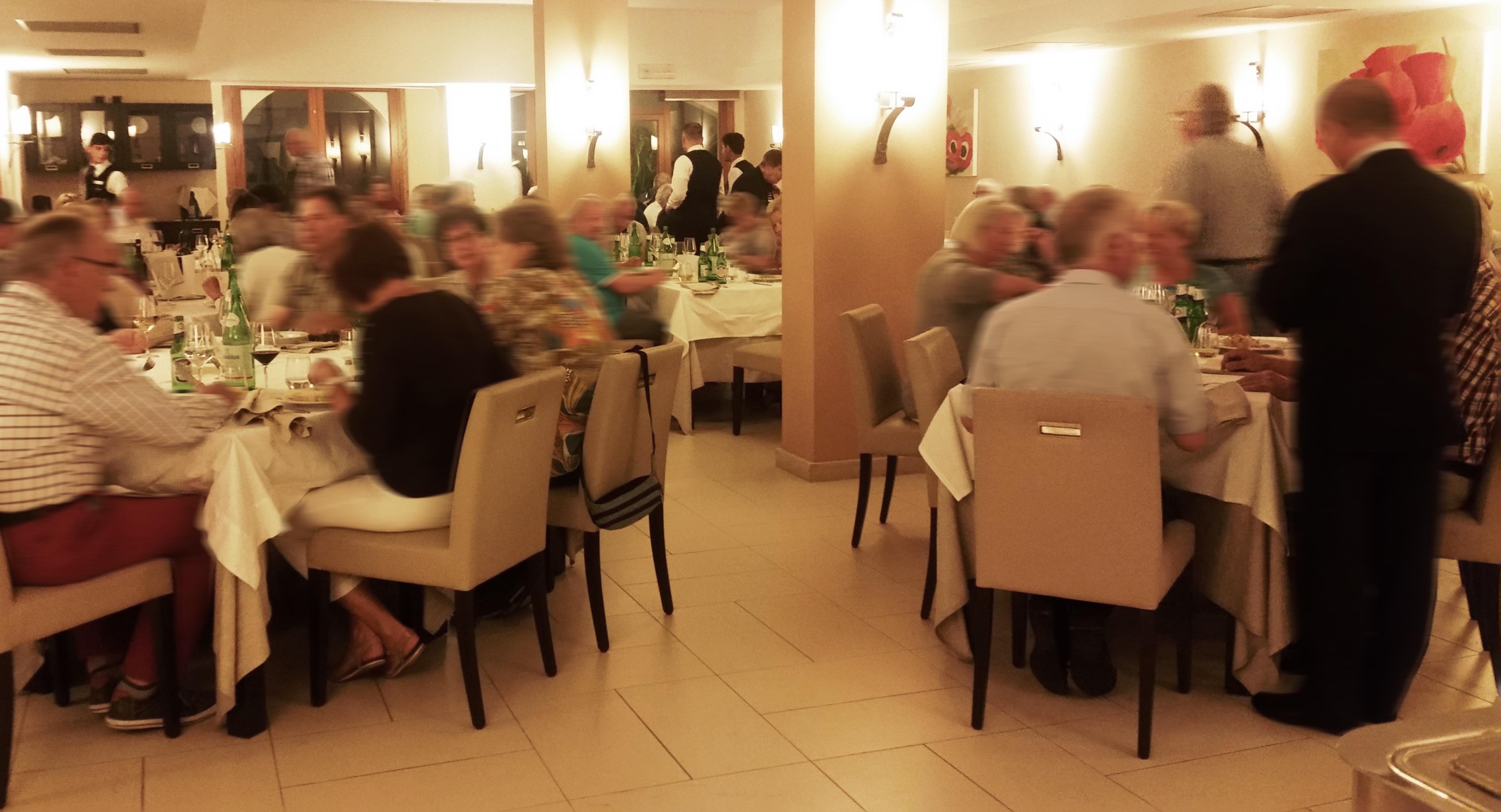 Tropis Hotel 4*