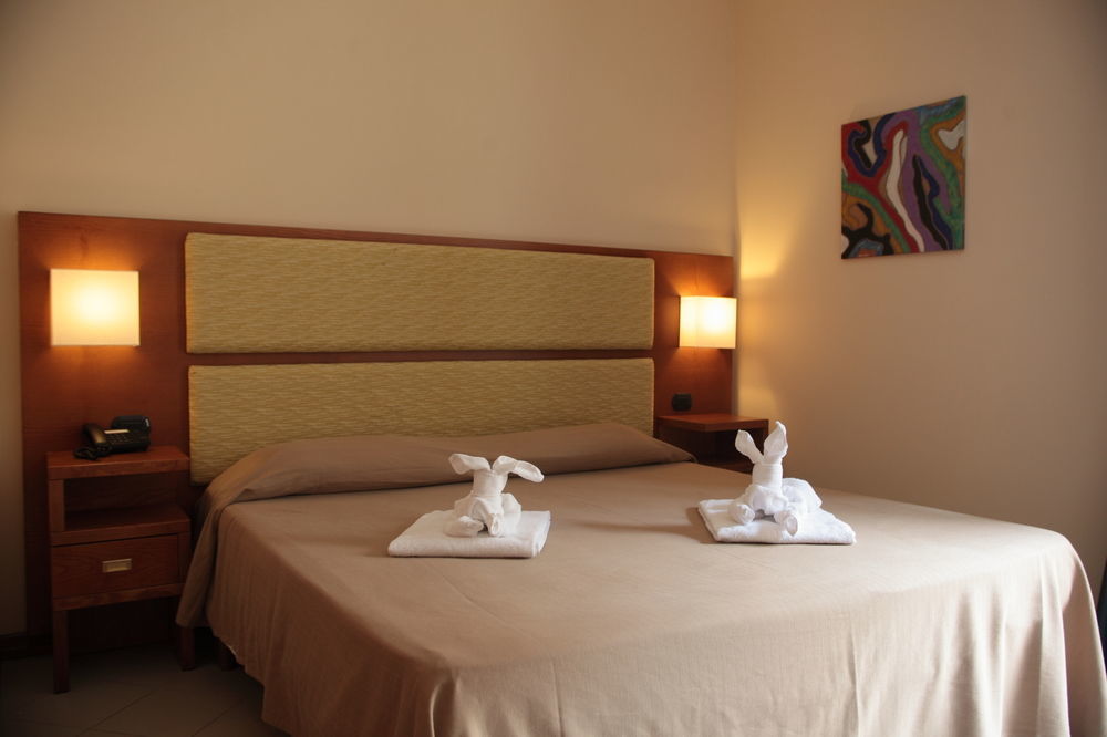 Tropis Hotel